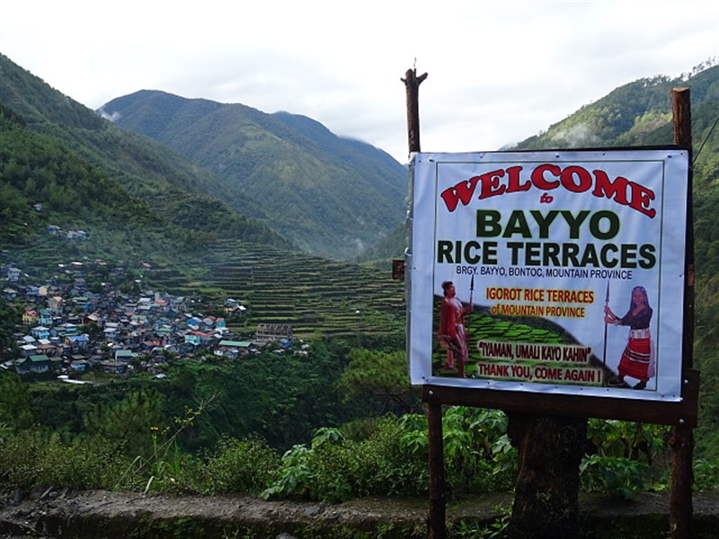 Rýžové terasy Bayyo -  turisté vítejte!