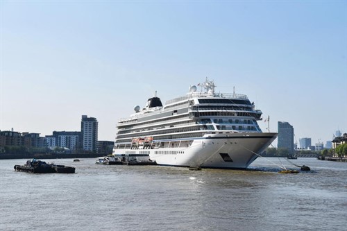 Viking Sun je výletní loď, jejíž provoz byl zahájen v roce 2017. Je 4. z připravované série deseti identických lodí postavených pro společnost Viking Ocean Cruises
