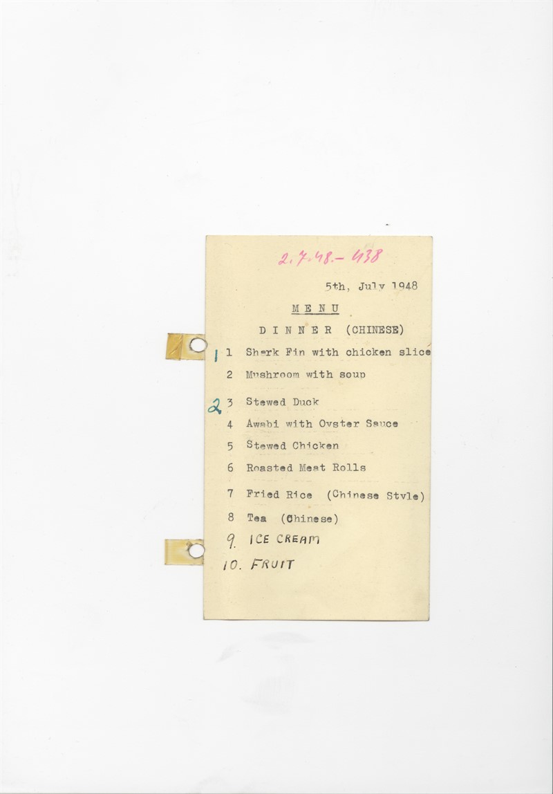 Jídelní lístek na den 2.7.1948 ze zaoceánské lodi Boissevain.
FOTO: Muzeum jihovýchodní Moravy Zlín, Archiv H+Z, autor: Jiří Hanzelka a Miroslav Zikmund