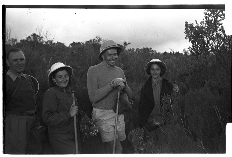 Spolu s Helenou Lukešovou a Ruth Lányovou.
FOTO: Muzeum jihovýchodní Moravy Zlín, Archiv H+Z, autor: Jiří Hanzelka a Miroslav Zikmund