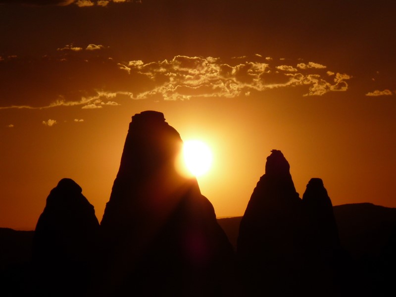 Západ slunce v NP Arches (Utah, USA)