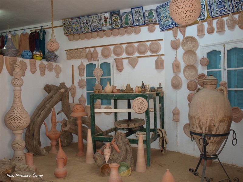 Hrnčířská dílna a obchod s keramikou zároveň