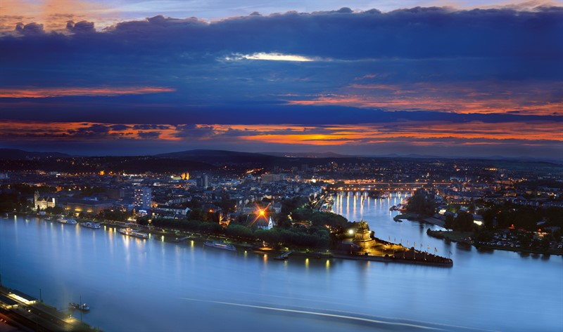 Koblenz - historické město na soutoku Rýna s Moselou