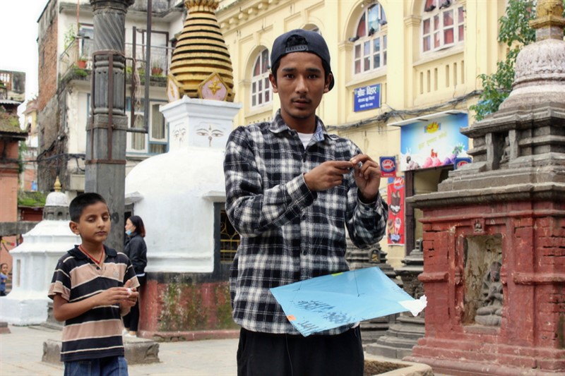 Na kopci to umí pouštět každý, ale v úzkých ulicích káthmándského centra jenom mistři